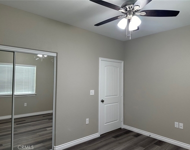 16437 Juniper Street - Photo Thumbnail 7