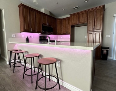 16437 Juniper Street - Photo Thumbnail 24
