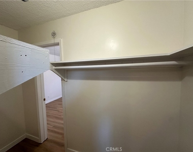 4754 Grace Avenue - Photo Thumbnail 8