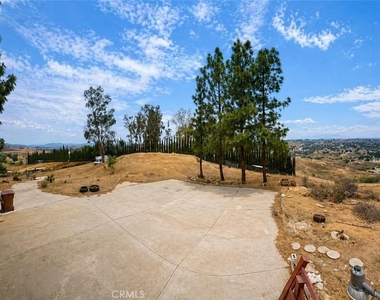17301 Palm - Photo Thumbnail 23