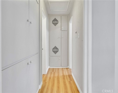 1250 E 1st Street - Photo Thumbnail 20