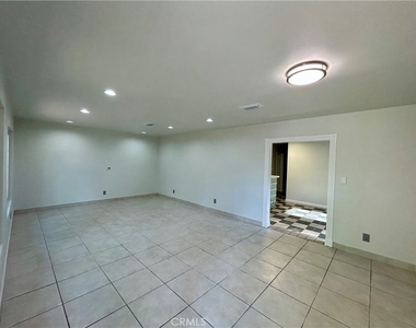3132 Estado Street - Photo Thumbnail 5