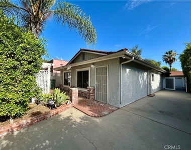 3132 Estado Street - Photo Thumbnail 3