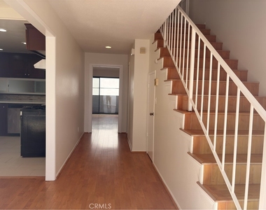 2519 Kansas - Photo Thumbnail 6