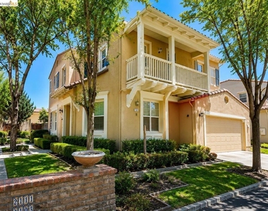 2103 Maidenhair Way - Photo Thumbnail 1
