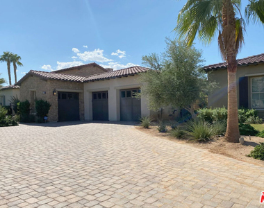 81765 Four Seasons Place - Photo Thumbnail 13