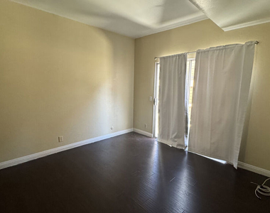 845 N Juarez Street - Photo Thumbnail 4