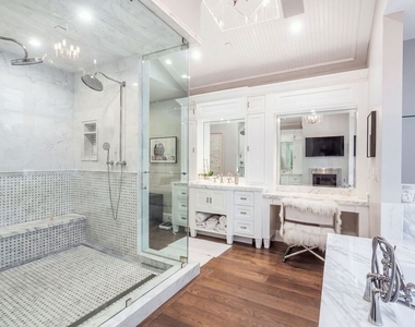 4800 Zelzah Avenue - Photo Thumbnail 35