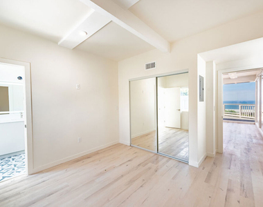 7273 Birdview Avenue - Photo Thumbnail 5