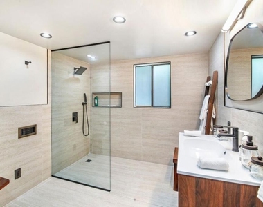 3200 Primera Avenue - Photo Thumbnail 18