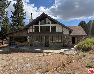 1196 Willow Lane - Photo Thumbnail 31