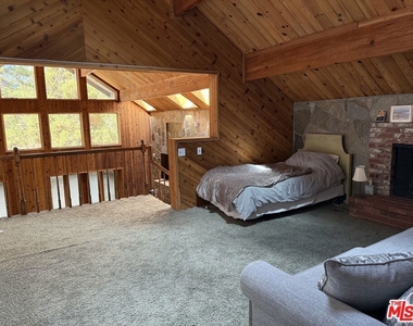 1196 Willow Lane - Photo Thumbnail 36