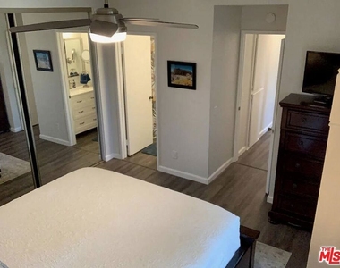 31200 Landau Boulevard - Photo Thumbnail 10