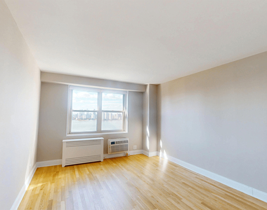 40 Harrison Street - Photo Thumbnail 8