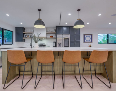 5715 Corteen Place - Photo Thumbnail 8