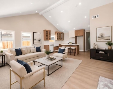 593 E 9th Street - Photo Thumbnail 5
