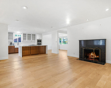 649 Tufts Avenue - Photo Thumbnail 4