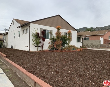 649 Tufts Avenue - Photo Thumbnail 1