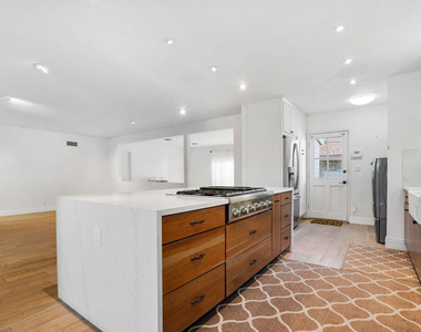 649 Tufts Avenue - Photo Thumbnail 7