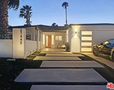 27445 Hombria Drive - Photo Thumbnail 1