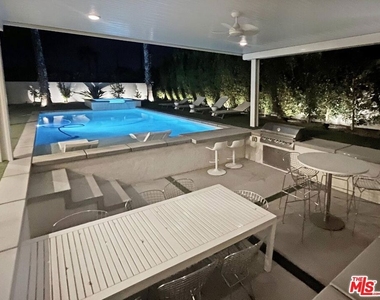 27445 Hombria Drive - Photo Thumbnail 2