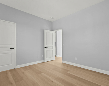 30311 Ashfield Court - Photo Thumbnail 27