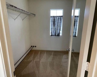 6967 Tradewinds Dr - Photo Thumbnail 40