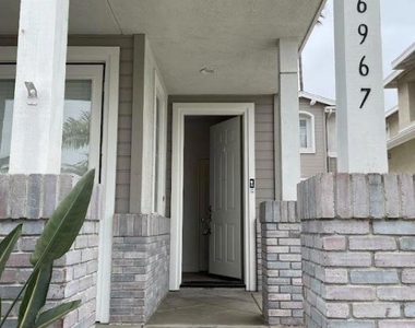 6967 Tradewinds Dr - Photo Thumbnail 4