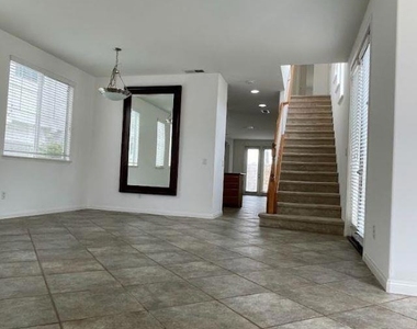 6967 Tradewinds Dr - Photo Thumbnail 12