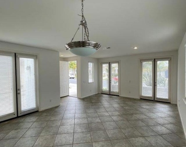 6967 Tradewinds Dr - Photo Thumbnail 10