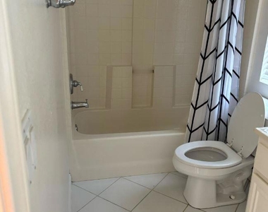 6967 Tradewinds Dr - Photo Thumbnail 33