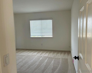 6967 Tradewinds Dr - Photo Thumbnail 25
