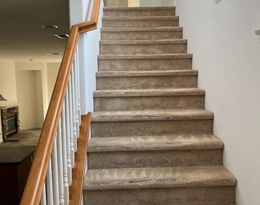 6967 Tradewinds Dr - Photo Thumbnail 16