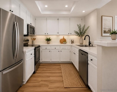 2425 Cranston - Photo Thumbnail 20