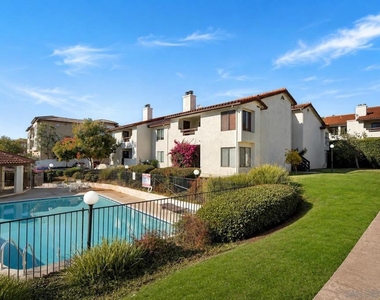 2425 Cranston - Photo Thumbnail 15