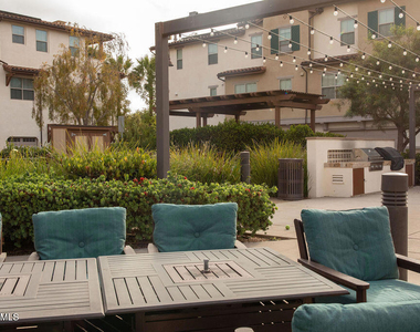 211 Westpark Court - Photo Thumbnail 22