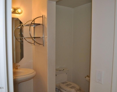 1596 Blue Canyon Street - Photo Thumbnail 23