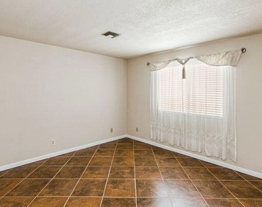 52125 Avenida Cortez - Photo Thumbnail 15