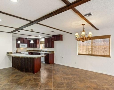 52125 Avenida Cortez - Photo Thumbnail 11