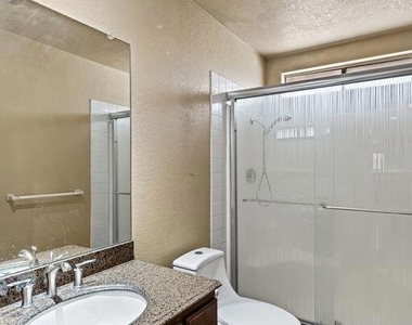 52125 Avenida Cortez - Photo Thumbnail 20