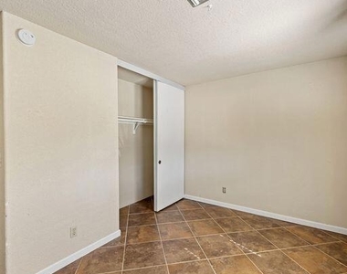 52125 Avenida Cortez - Photo Thumbnail 14