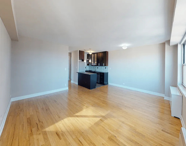 80 North Moore Street - Photo Thumbnail 7