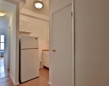 10 Jones Street - Photo Thumbnail 7