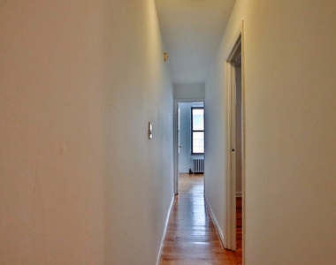 10 Jones Street - Photo Thumbnail 8