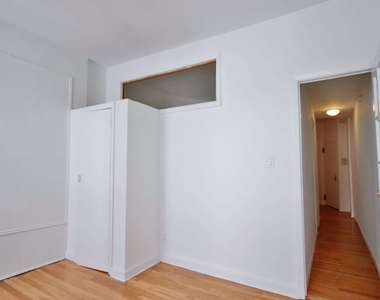 10 Jones Street - Photo Thumbnail 1