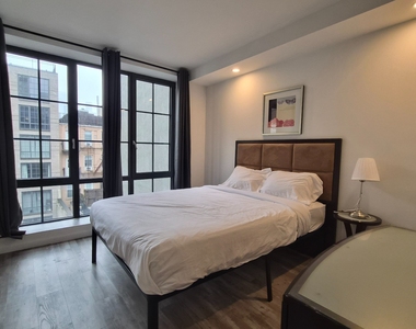 Upper West Side - Photo Thumbnail 1