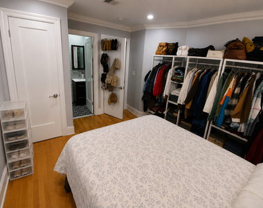 1100 Jefferson Avenue - Photo Thumbnail 5
