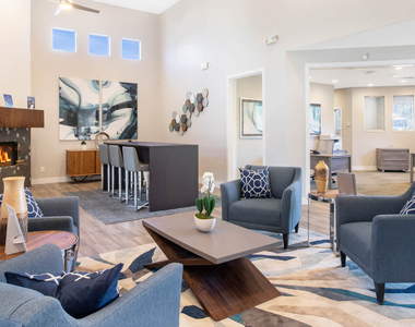 1005 N. Center Avenue - Photo Thumbnail 17