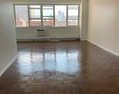 16420 Highland Avenue - Photo Thumbnail 2