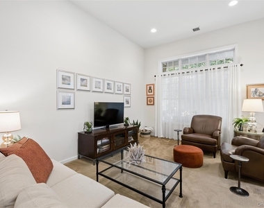 228 Sonata Court - Photo Thumbnail 16